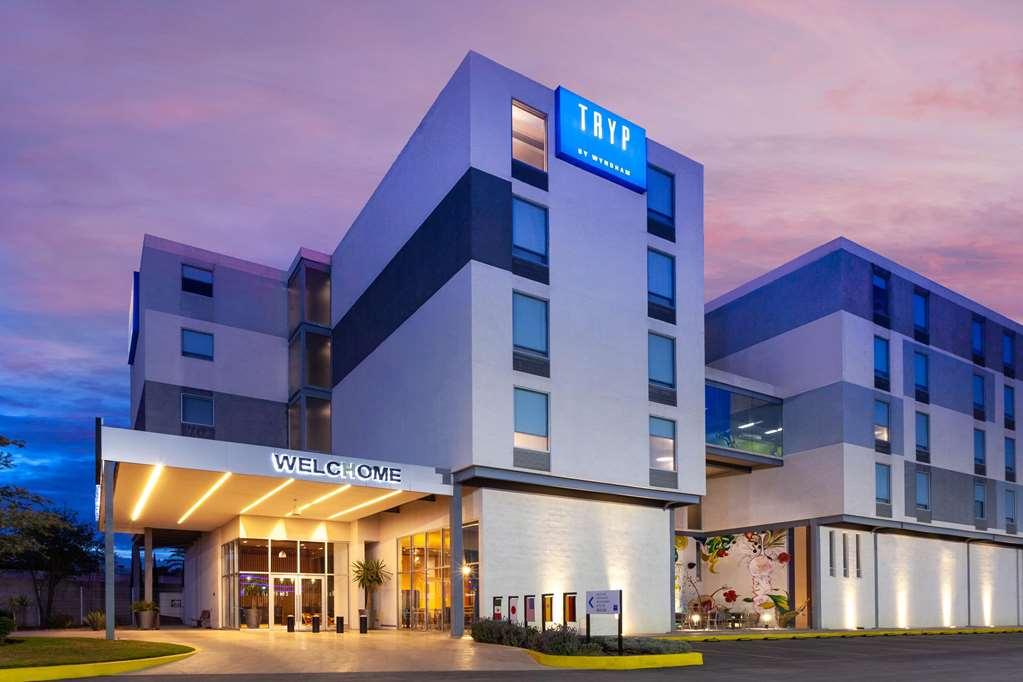 Tryp By Wyndham San Luis Potosi Hotel & Suites Extérieur photo