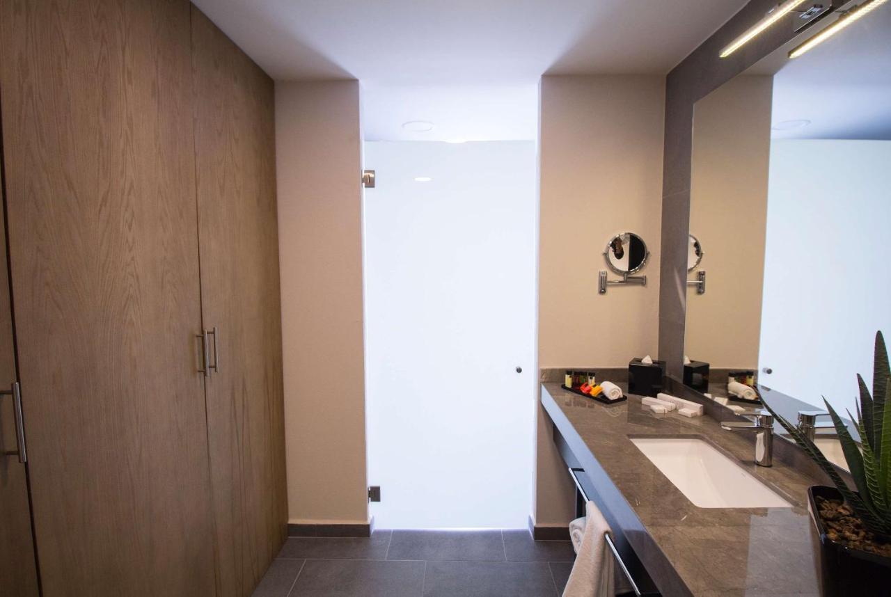Tryp By Wyndham San Luis Potosi Hotel & Suites Extérieur photo