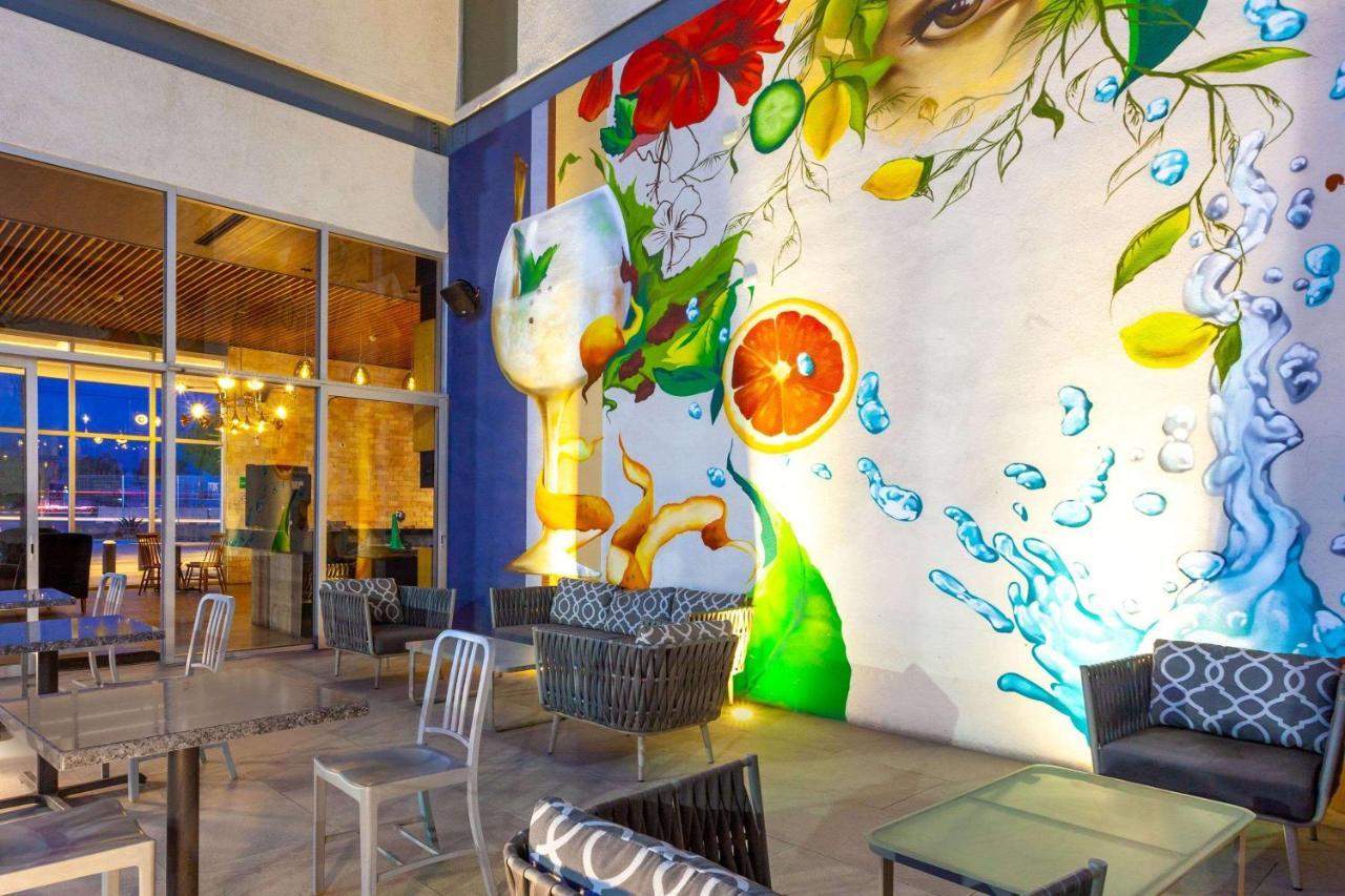 Tryp By Wyndham San Luis Potosi Hotel & Suites Extérieur photo