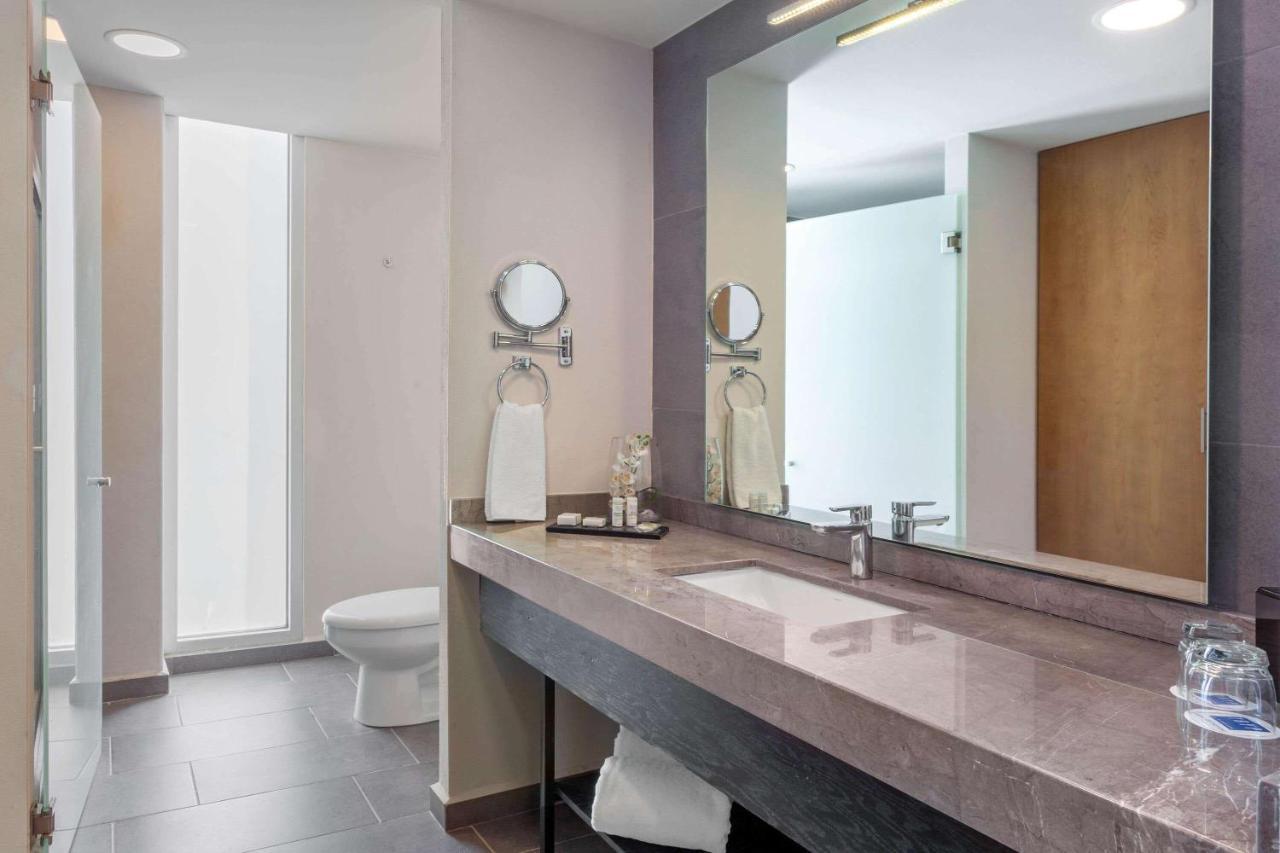 Tryp By Wyndham San Luis Potosi Hotel & Suites Extérieur photo