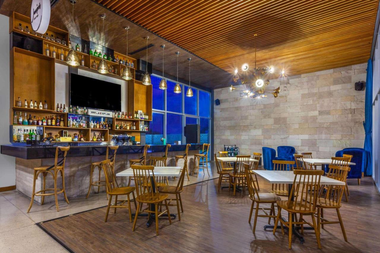 Tryp By Wyndham San Luis Potosi Hotel & Suites Extérieur photo